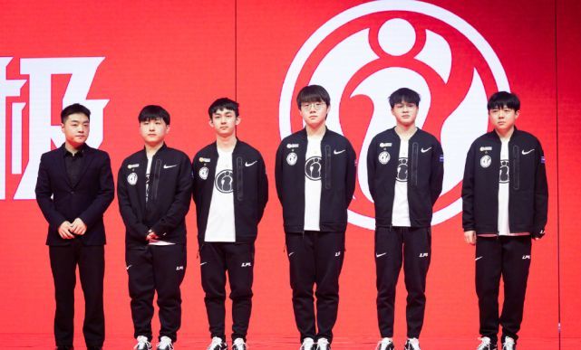 很高兴完成 很高兴完成